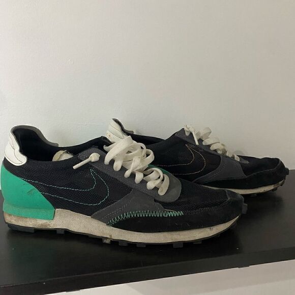 Nike Running Shoes Grey And Turquoise Womens Size 9 - Picture 1 of 10